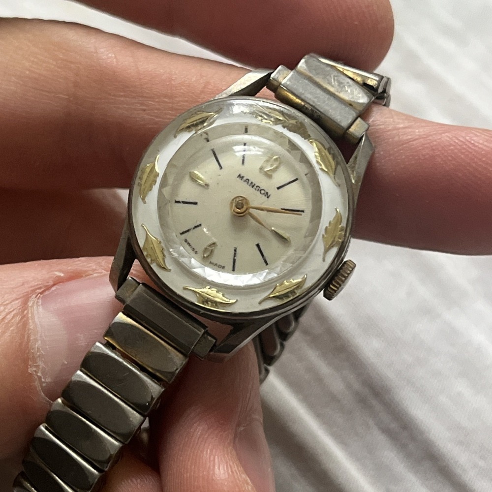 Vintage Manson Watch Womens Gold Tone Swiss Leaf Bezel  Manual Wind FOR PARTS!